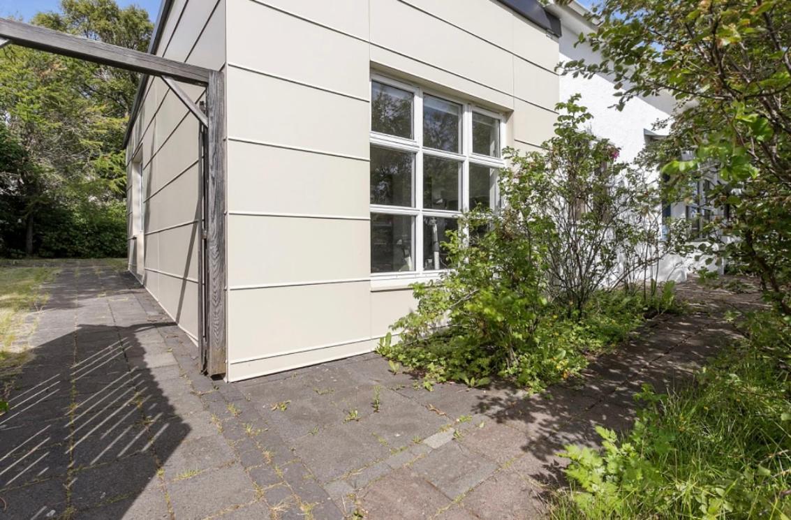 Studio 104- Free Parking Onsite -Private Entrance Reykjavik Bagian luar foto